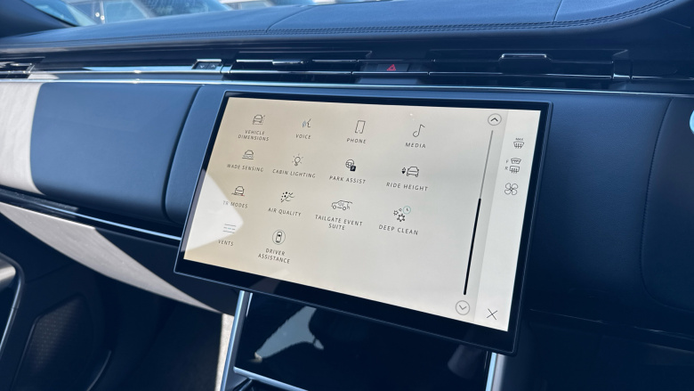 Land Rover Range Rover 3.0 D300 Autobiography 4dr Auto Diesel Estate